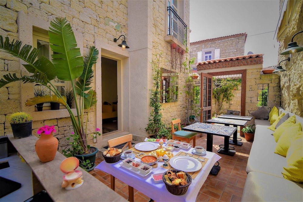 undefined Micel Otel Alaçatı 10