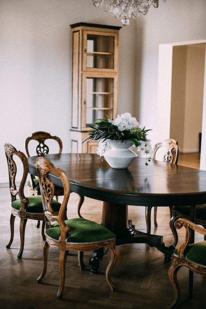 undefined Flor in Florence 8