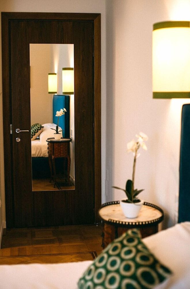 Flor in Florence Traditional Double or Twin Room (Charming) 8