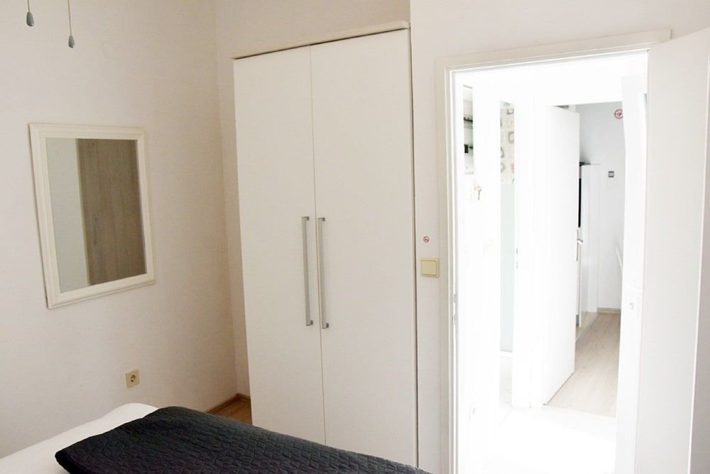 Apartments Vulicevic Apartment Vulicevic A2 (free private parking) 8