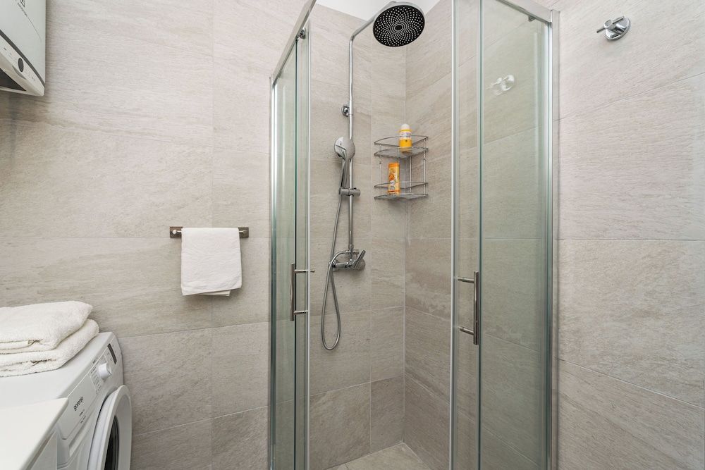 Apartments Vulicevic Apartment Vulicevic A2 (free private parking) 4