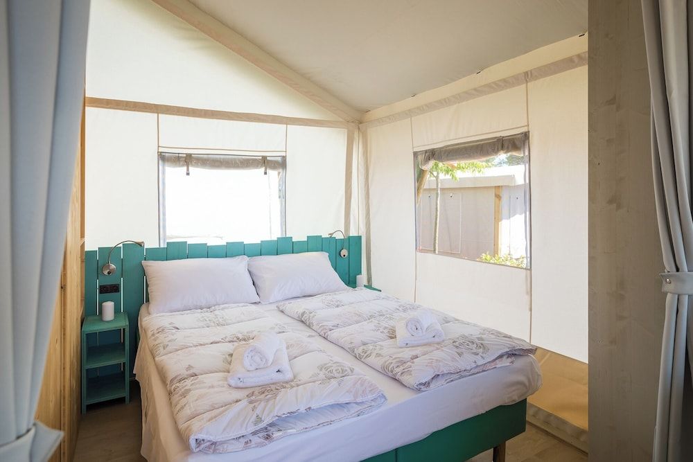 Family Tent, 3 Bedrooms, Terrace