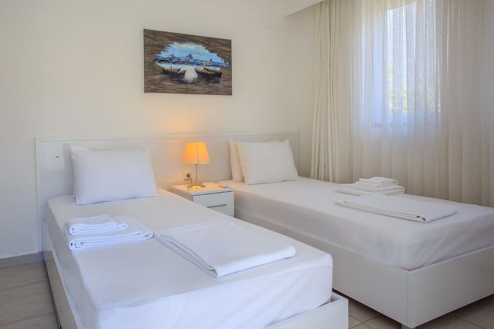 undefined Diamond Villa 04 6