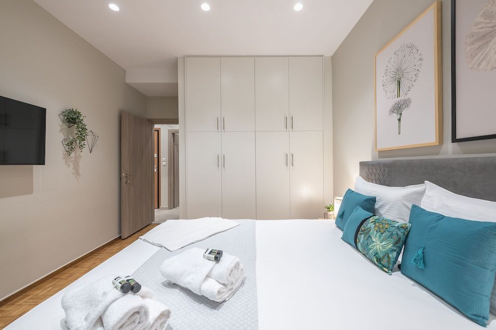 undefined Elegant Mavili Suite by Cloudkeys 7