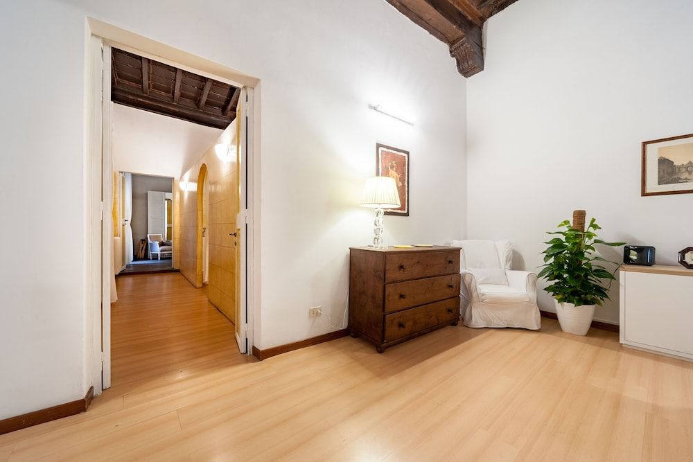 Rental in Rome Bramante Luxury Apartment, 2 Bedrooms 26