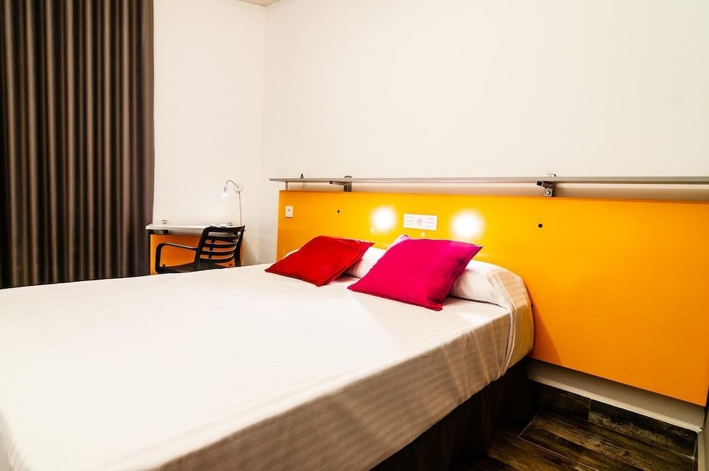 Aliocio Pensión City Double Room 10