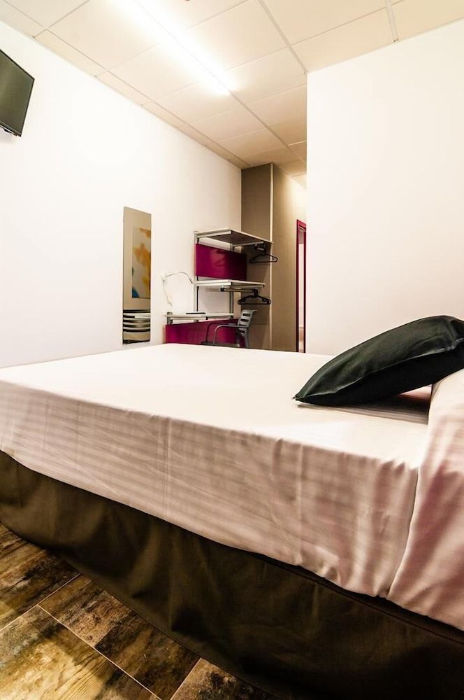 Aliocio Pensión City Double Room 15