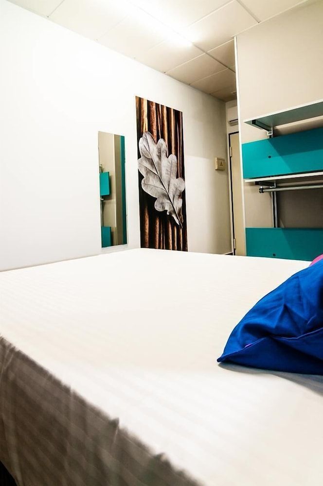 Aliocio Pensión City Double Room 16