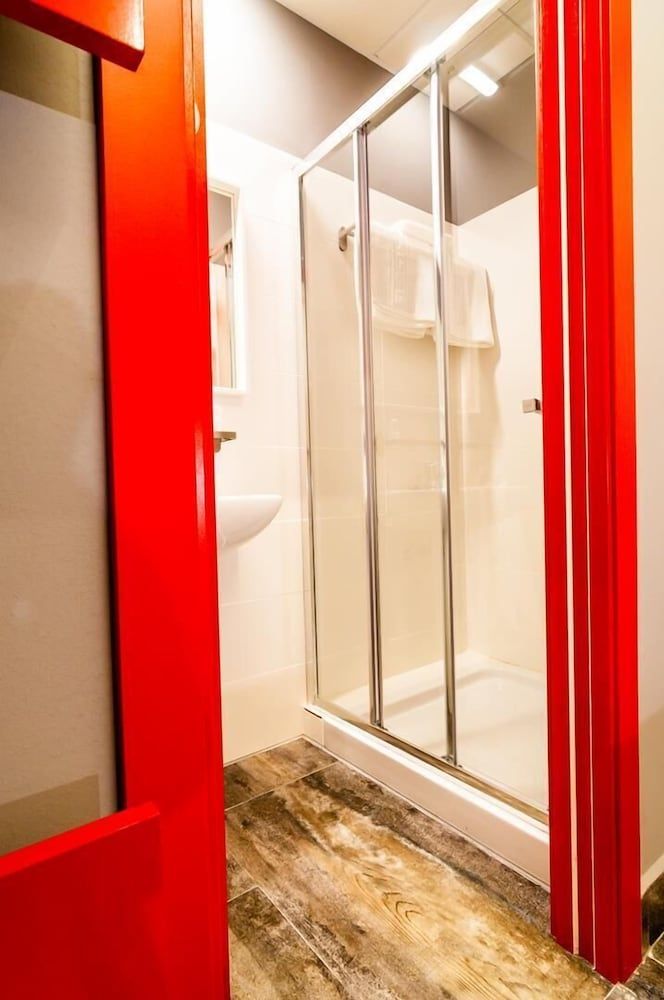 Aliocio Pensión City Double Room 28