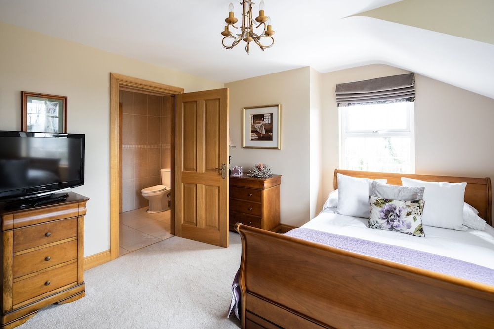 Drum Manor Family Suite, 2 Bedrooms, Mountain View 4