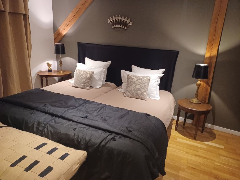 Côté Cour Bischwihr Colmar Comfort Twin Room 12