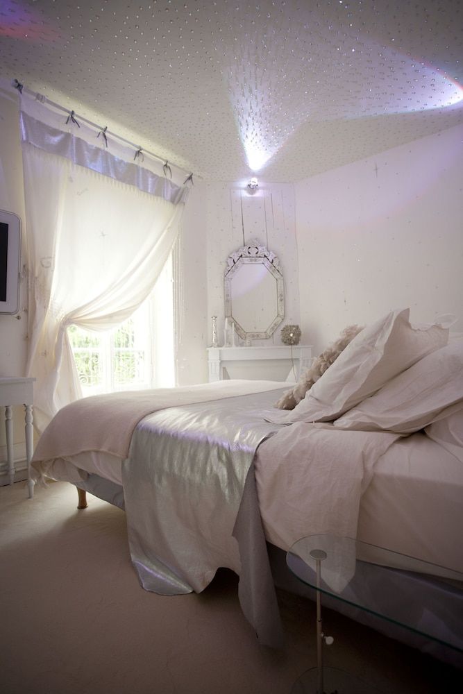 Maison d'Hôtes Stella Cadente Double Room (Reine des Neiges) 2