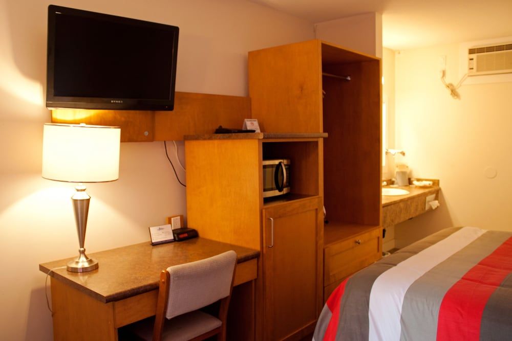 Grandview Motel Standard Room, 1 Queen Bed 3