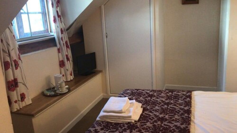 The Pecking Mill Inn Double Room 6