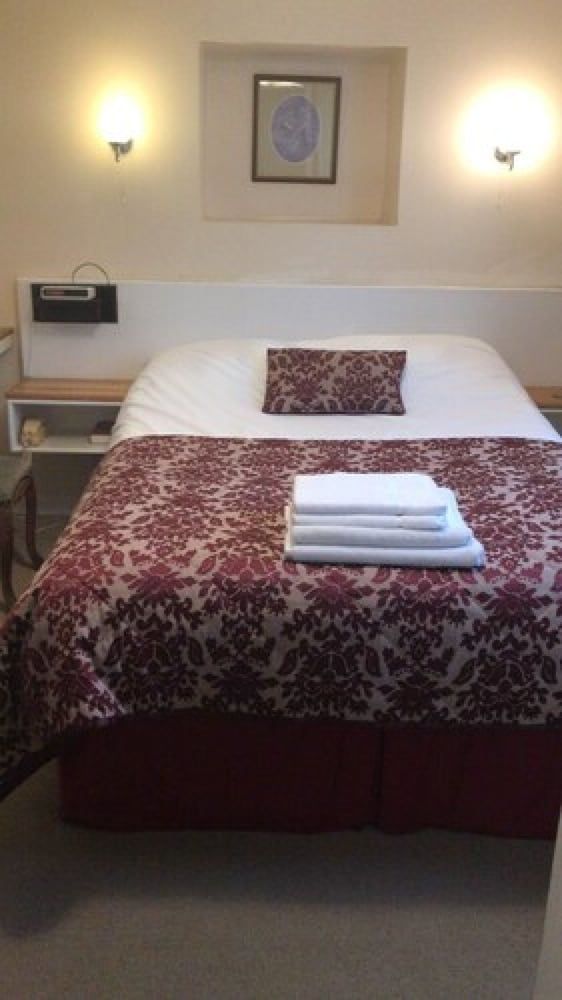 The Pecking Mill Inn Double Room 4