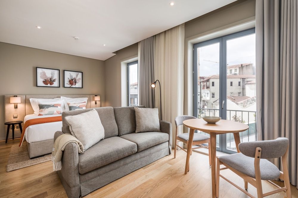 Legends' House by Sweet Porto Studio 12