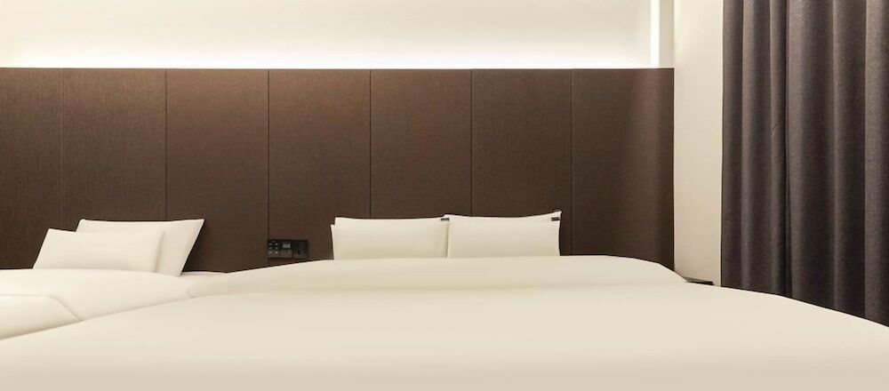 Wonju Central Hotel [Breakfast Not Included] Business Twin Room + Gaming PC 4