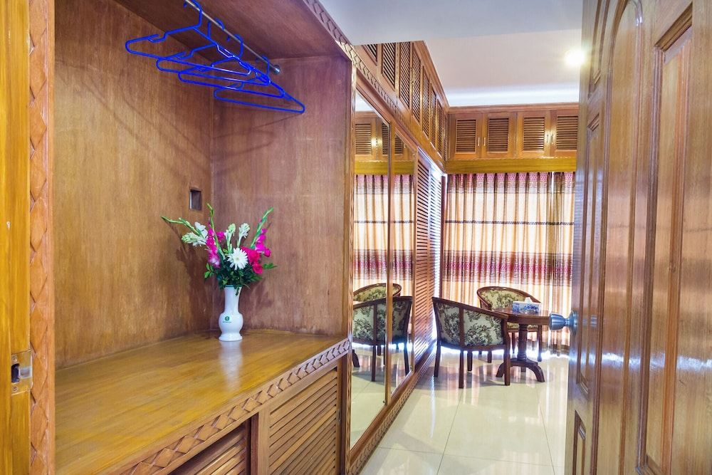 undefined Impiana Hotel 10