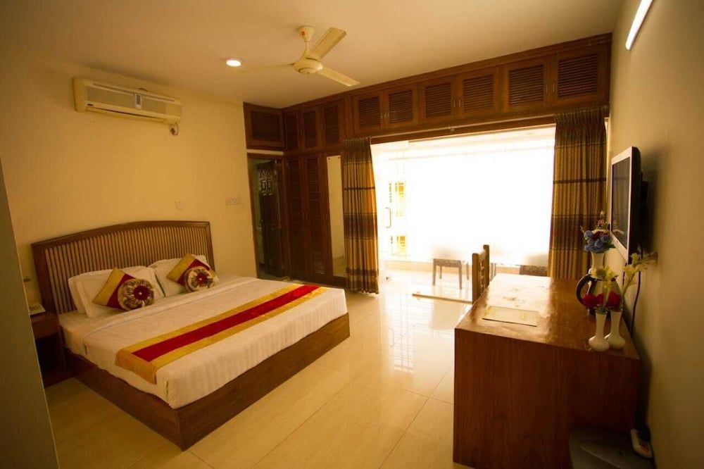 undefined Impiana Hotel 4