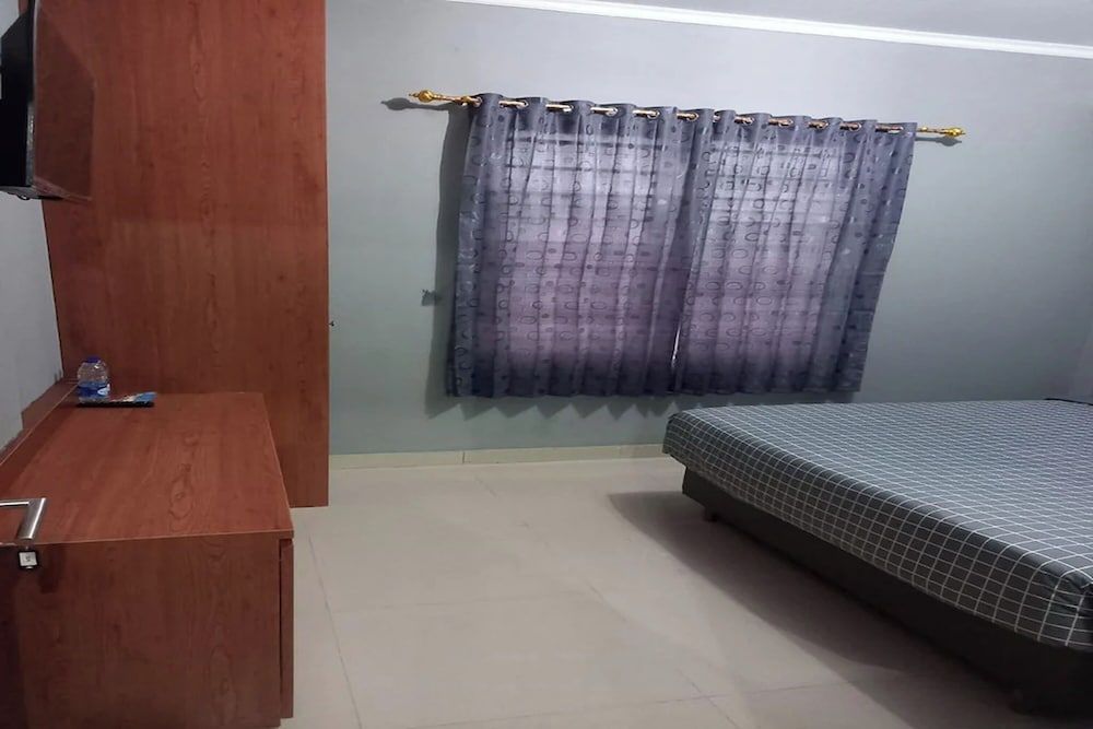 Barada Rooms Deluxe Studio 12