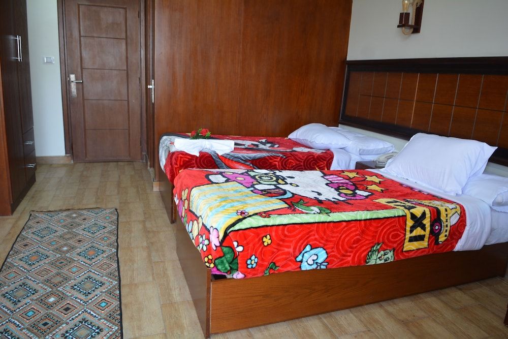 undefined Wassim Boutique 3