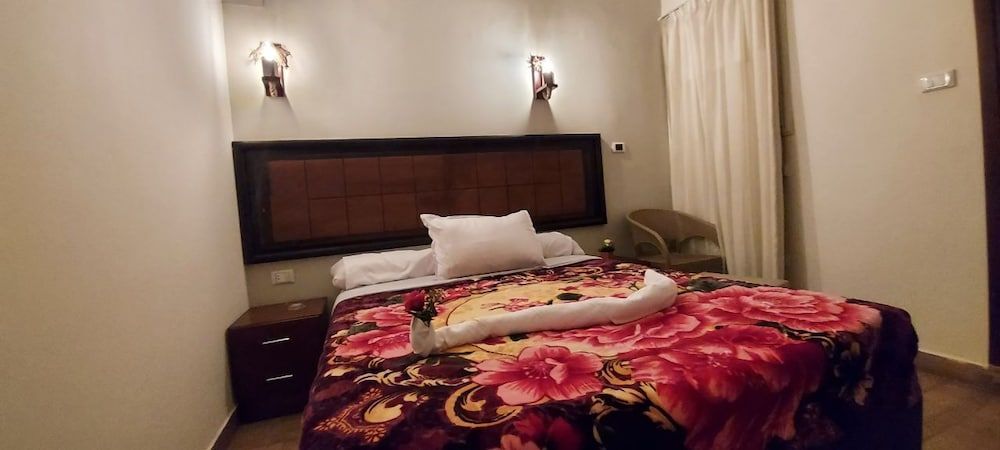 Wassim Boutique Deluxe Single Room with Garden View 3