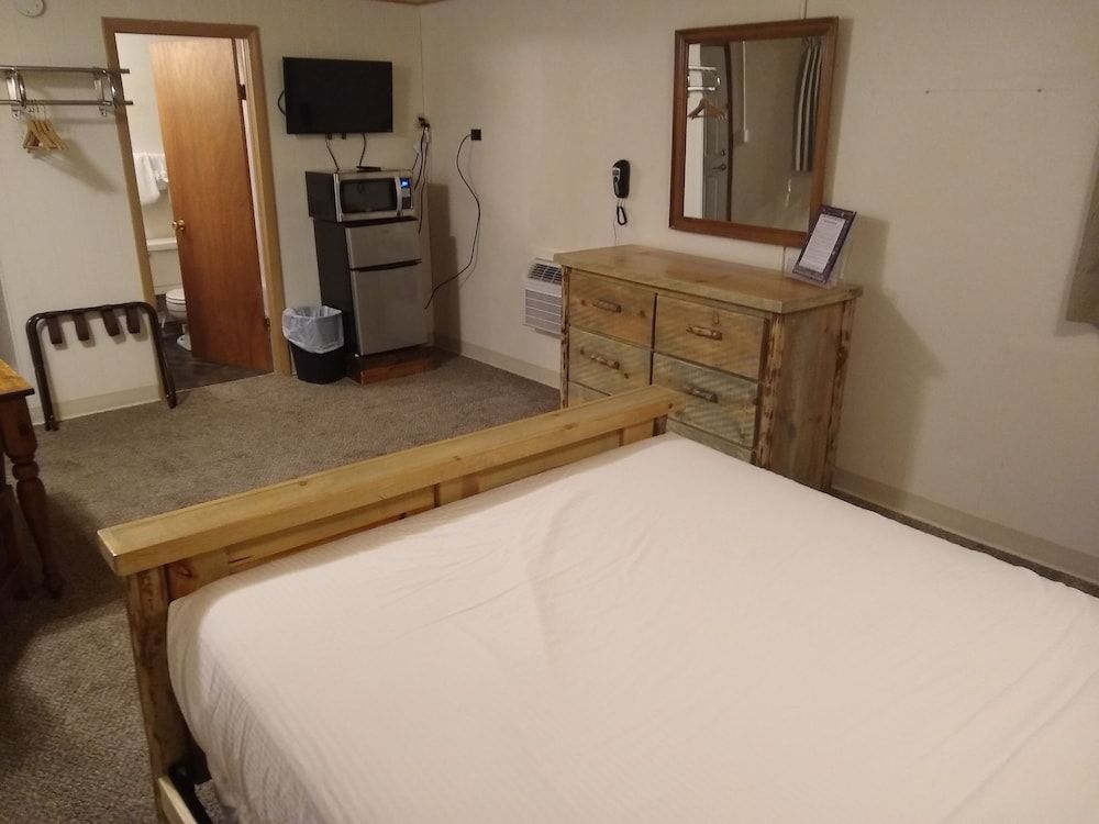 Townhouse Motel Comfort Single Room 2