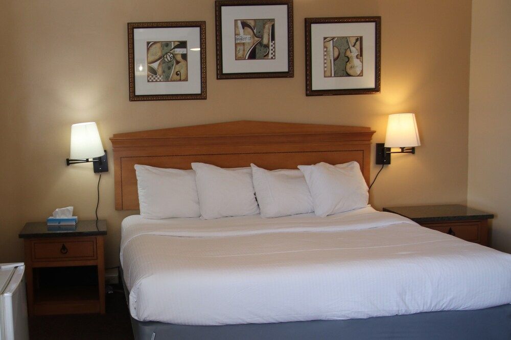 Townhouse Motel Business Single Room, 1 King Bed