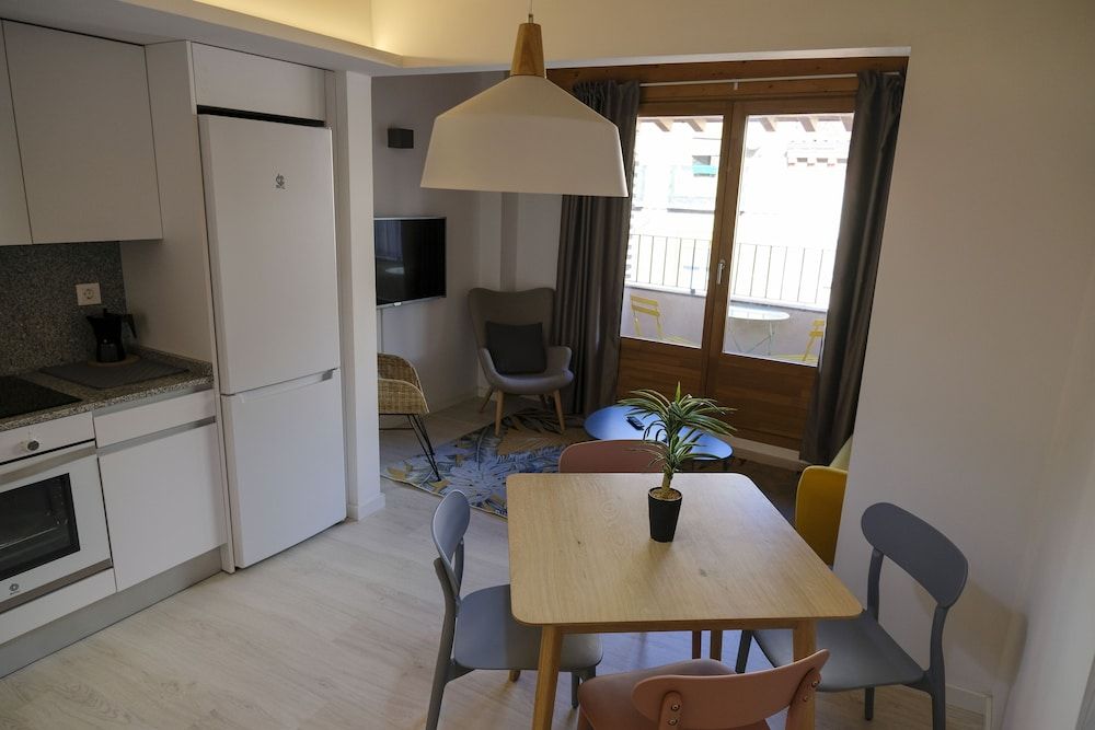 Deluxe Apartment, 2 Bedrooms, Balcony