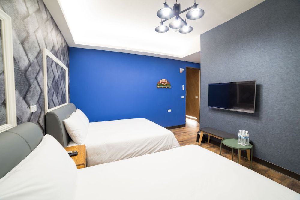 Peach Blossom Standard Quadruple Room, Non Smoking 11