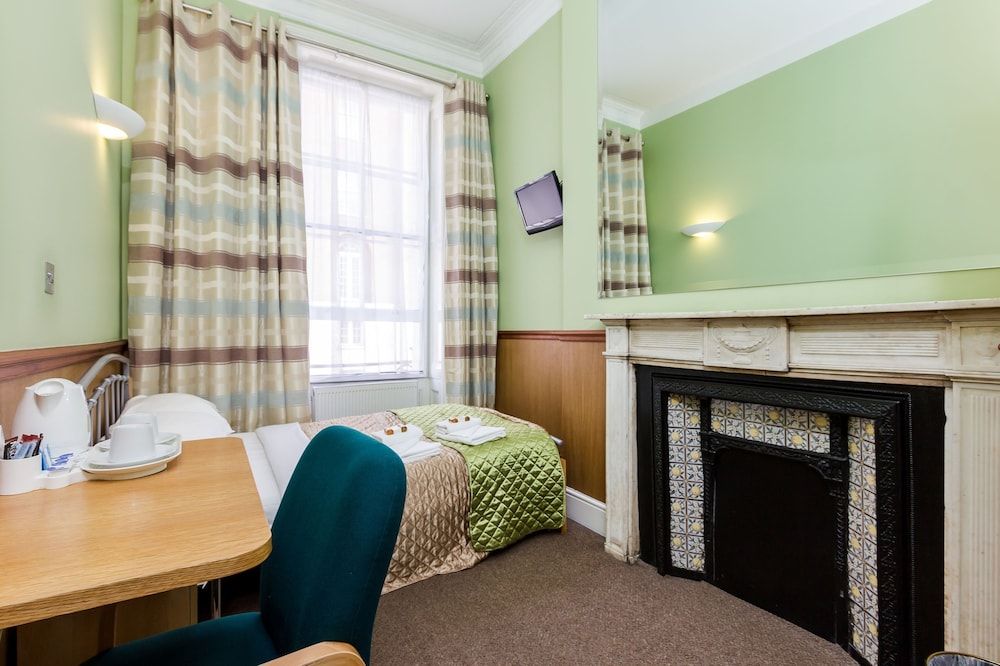 undefined Gower House Hotel 5
