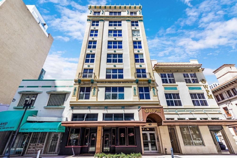 undefined Roami at The Ralston 6