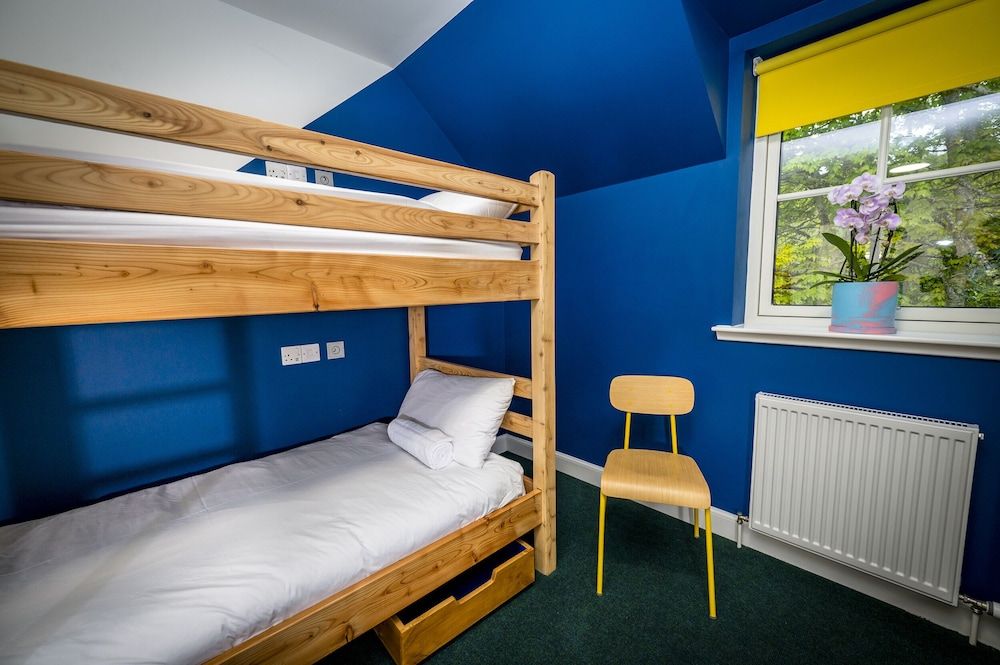 undefined Loch Ness Bunk Inn 7