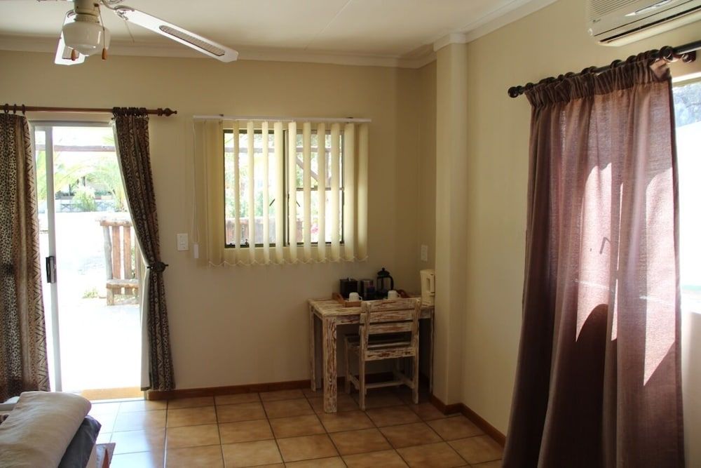 Etango Ranch Guestfarm Twin Guest Rooms 4