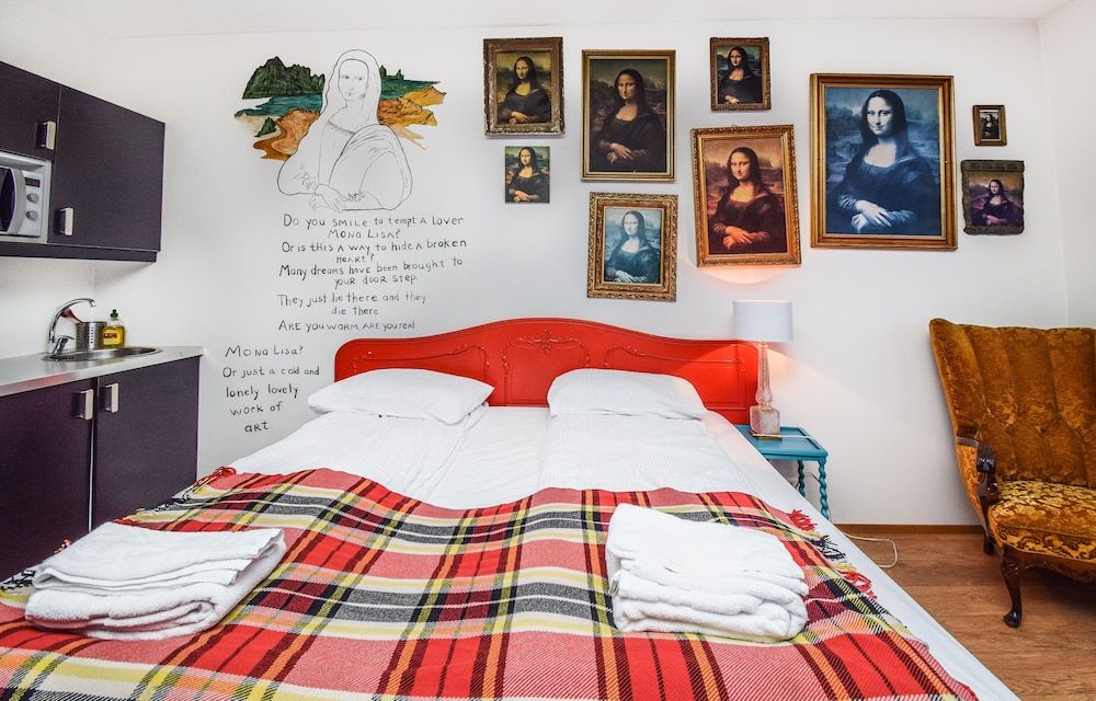 OK Studios Studio, 1 Queen Bed with Sofa bed (Quadruple Occupancy) 2