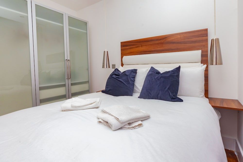 Deluxe Studio, Balcony