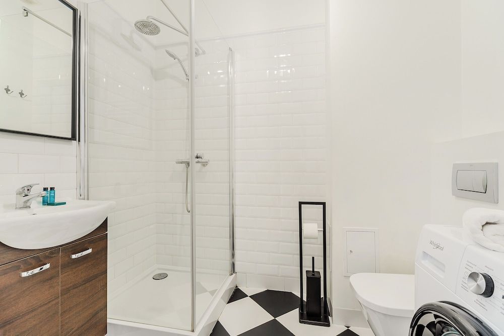 ShortStayPoland Plac Mirowski Deluxe Apartment 10