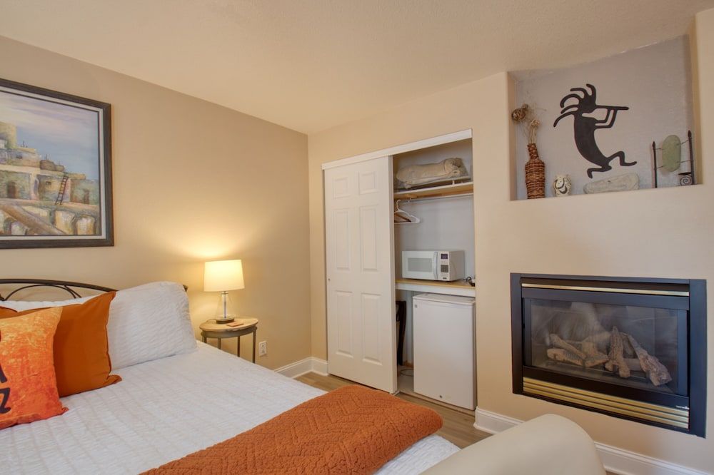 Castle Creek B&B Kokopelli Room 7