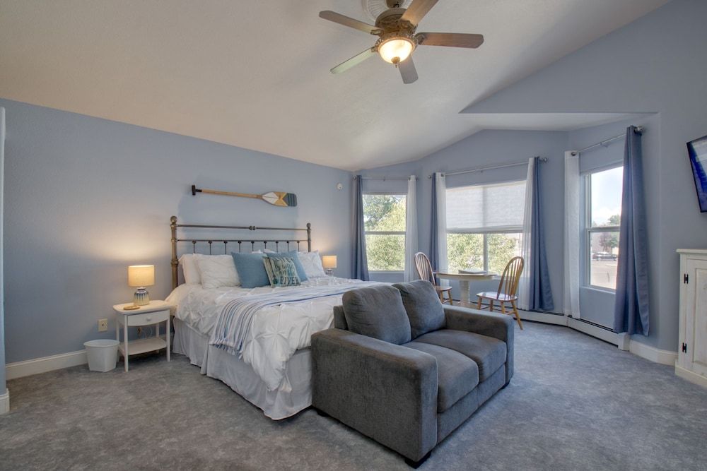 Castle Creek B&B Two Rivers Room 4