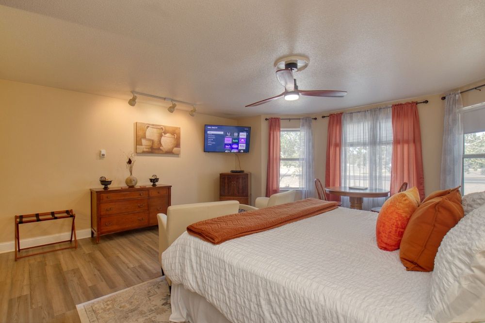 Castle Creek B&B Kokopelli Room 3