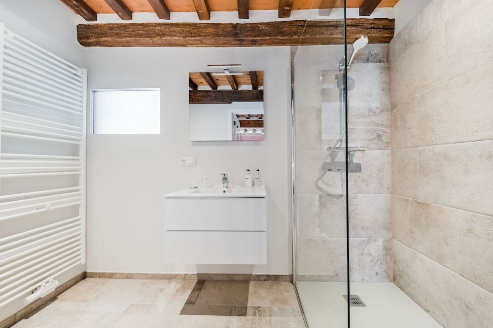 Le Clé Brugge Basic Double Room (three) 8