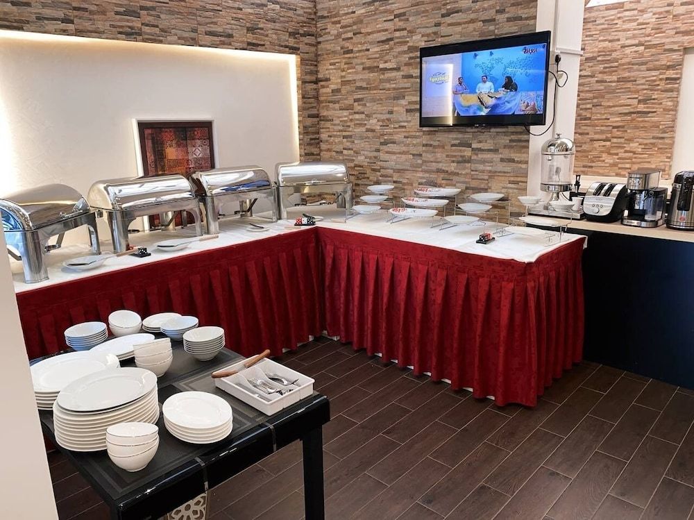 undefined LANDMARK HOTEL - SARI 7