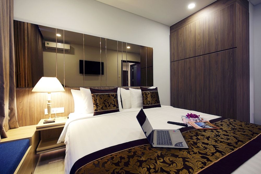 Aurora Western Village Deluxe Double Room 3