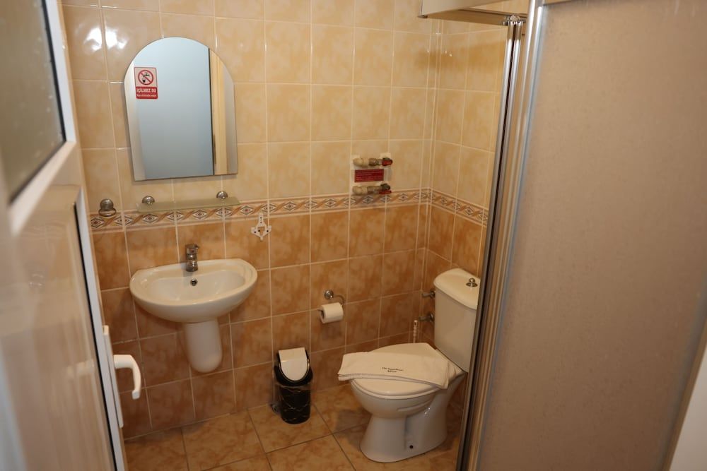 DÜNYA OTEL ADANA Deluxe Triple Room 7