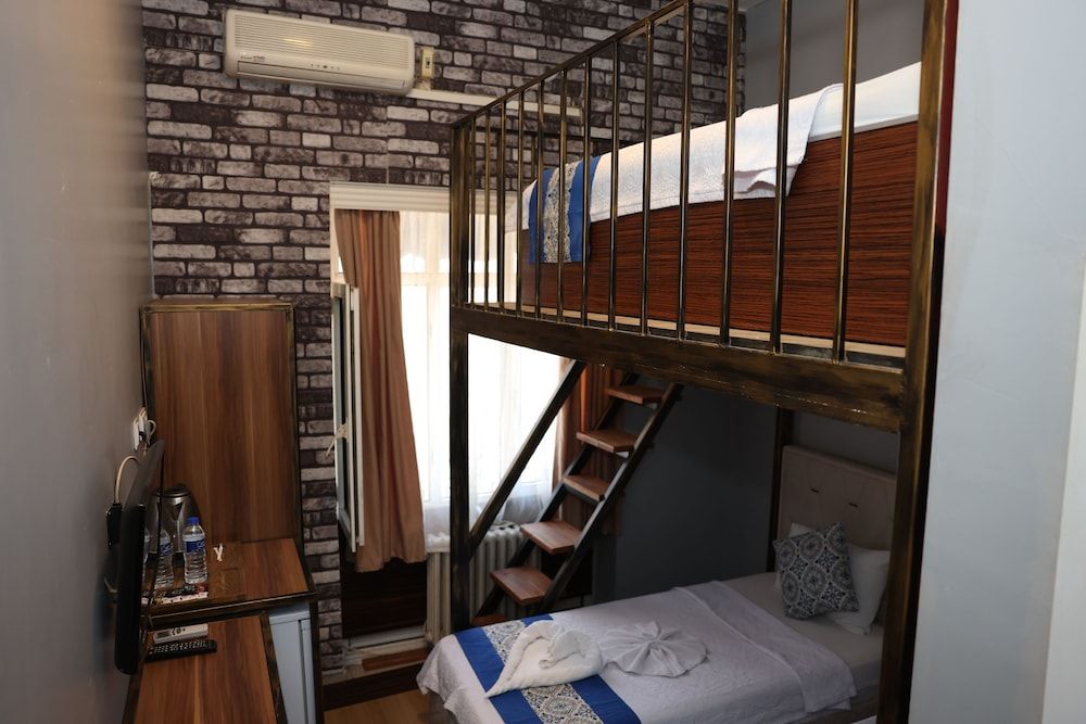 DÜNYA OTEL ADANA Deluxe Triple Room