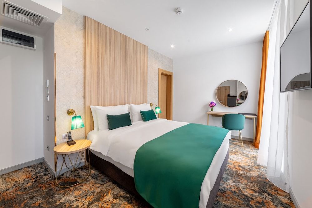 undefined Tomis Garden Aparthotel Bucharest 2