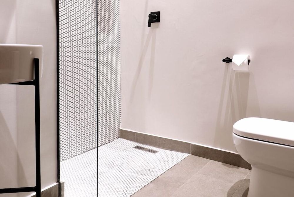 Bastion House Honeymoon Suite 3