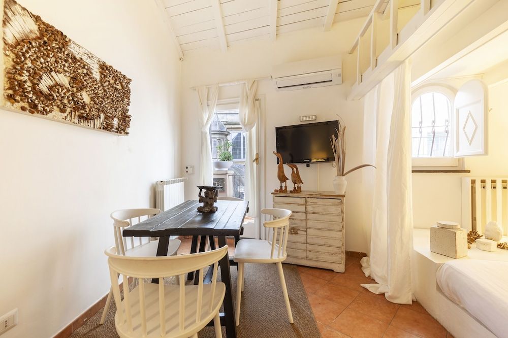 undefined Pantheon Terrace Natural Flat 4