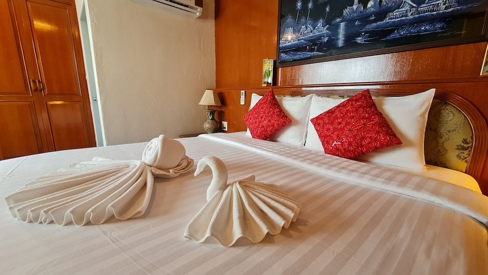 Vech Guesthouse Patong Standard Double Room 6