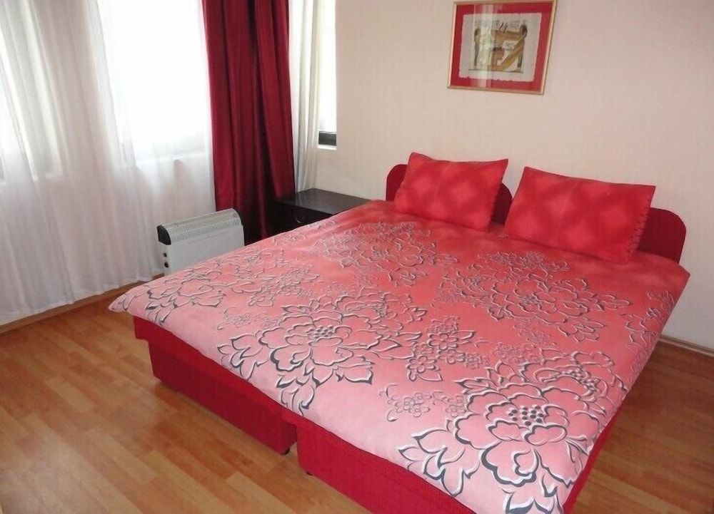 Villa Old Town Double Room (Street Side)